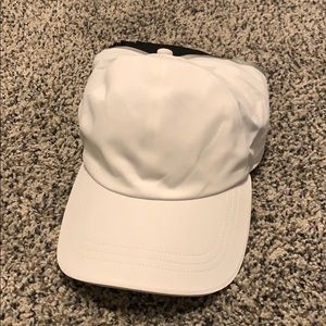 Lululemon running hat!